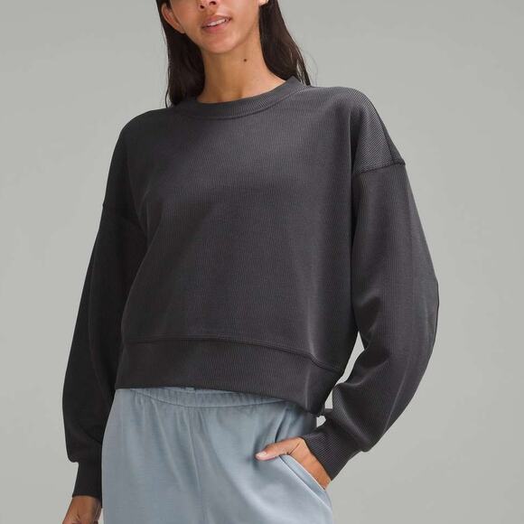 Lululemon Perfectly Oversized Cropped Crew *Softstreme Sweatshirt Black 4 - Picture 1 of 7